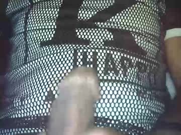 79mamu79 Chaturbate stream image from May 18, 2025