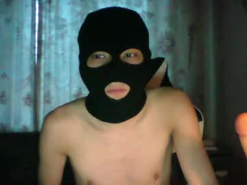 Centralasianboy Chaturbate stream image from May 18, 2025