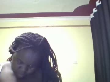 Cmukeno Chaturbate stream image from May 18, 2025