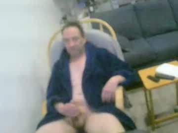 Perver696969 Chaturbate stream image from May 18, 2025