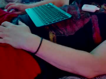Ucez2play Chaturbate stream image from May 18, 2025