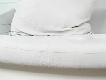 Ludwiqtonns Chaturbate stream image from May 19, 2025