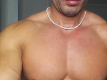 Promuscles4u Chaturbate stream image from May 19, 2025