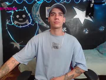 Colombiano_O Chaturbate stream image from May 19, 2025