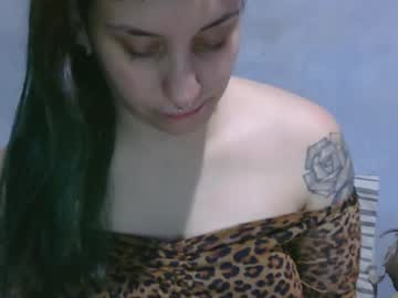 Goddessburberry Chaturbate stream image from May 19, 2025