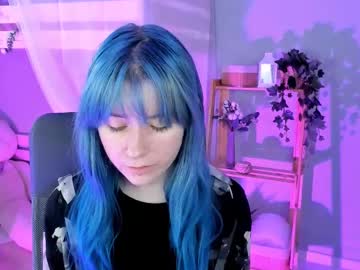 Lexiwenford Chaturbate stream image from May 19, 2025
