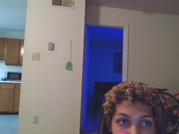 Mixxychocolate Chaturbate stream image from May 19, 2025