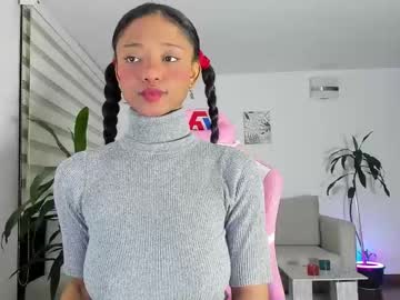 Sweet_Brunette88 Chaturbate stream image from May 19, 2025
