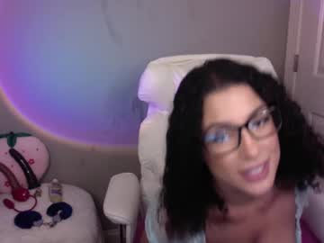 Jasminexmarie Chaturbate stream image from May 19, 2025