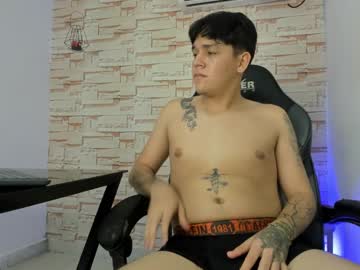 Taylor_Moree Chaturbate stream image from May 19, 2025
