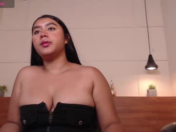 Kittymoon2 Chaturbate stream image from May 19, 2025