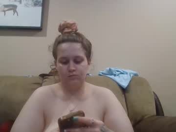 Lilfreakbbw Chaturbate stream image from May 19, 2025