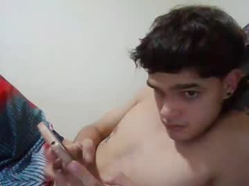 Milu_And_Thiago Chaturbate stream image from May 19, 2025
