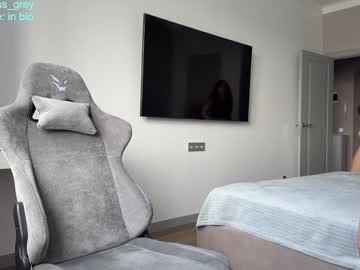 Alissgrey Chaturbate stream image from May 19, 2025