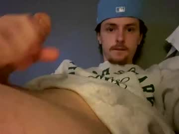 Crjake Chaturbate stream image from May 19, 2025