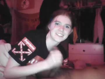 Nessaxboo Chaturbate stream image from May 19, 2025