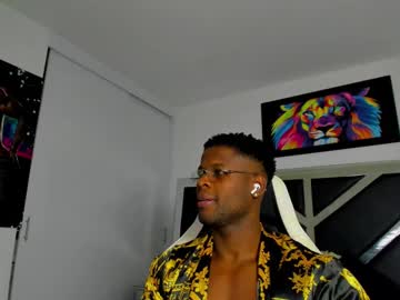 Peter_Coleman Chaturbate stream image from May 19, 2025