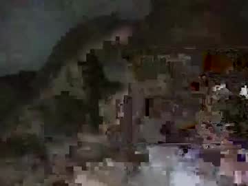 Trishalatinbrunette Chaturbate stream image from May 19, 2025