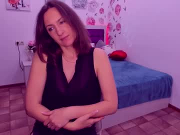 Angelicacream Chaturbate stream image from May 19, 2025
