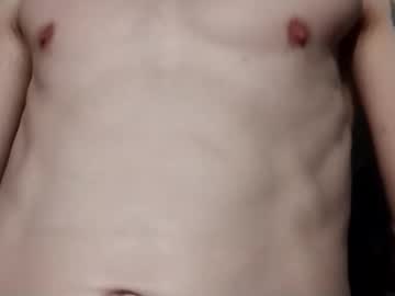 Eezzsmoke Chaturbate stream image from May 19, 2025