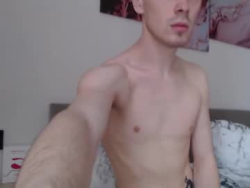 Wondurboy Chaturbate stream image from May 19, 2025