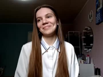 Darelenefurnish Chaturbate stream image from May 19, 2025