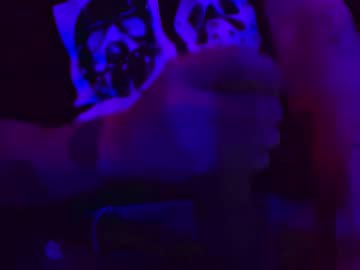 Indianadick69 Chaturbate stream image from May 19, 2025
