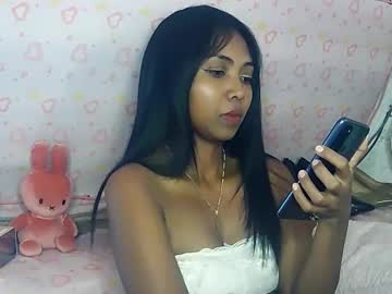 Luna019 Chaturbate stream image from May 19, 2025