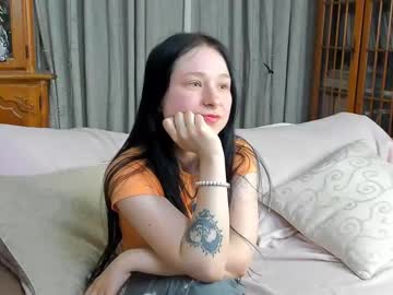 Maidagallant Chaturbate stream image from May 19, 2025