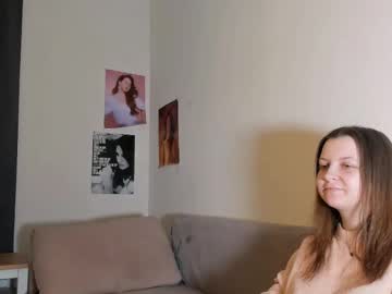 Nancygiles Chaturbate stream image from May 19, 2025