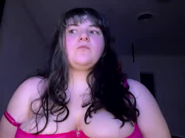 Dawnsilly Chaturbate stream image from May 19, 2025