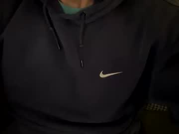 Yy423 Chaturbate stream image from May 19, 2025