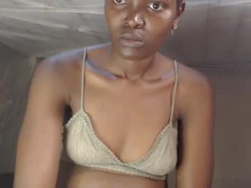 Ebonykamar336042 Chaturbate stream image from May 19, 2025