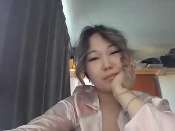Emily_Gogo Chaturbate stream image from May 19, 2025