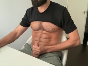 Ynkhycvzlnnl Chaturbate stream image from May 19, 2025