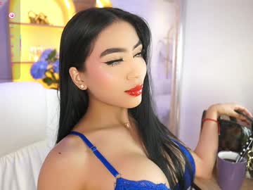 Elasummeer Chaturbate stream image from May 19, 2025