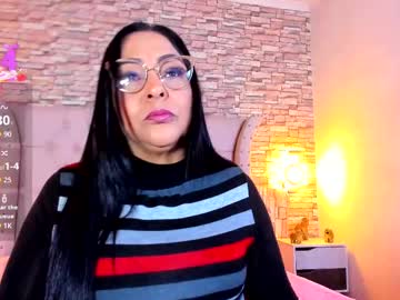 Sheyla_Ruiz Chaturbate stream image from May 19, 2025