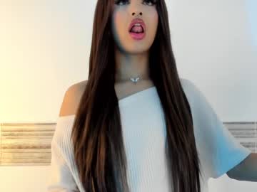 Sophia_Cambpell Chaturbate stream image from May 19, 2025