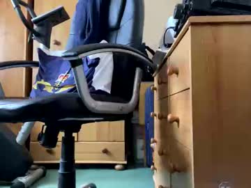 Alanbigdaddy060754 Chaturbate stream image from May 19, 2025