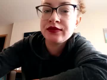 Alice_Peach Chaturbate stream image from May 19, 2025