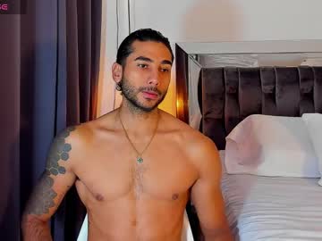 Axel_Joness Chaturbate stream image from May 19, 2025