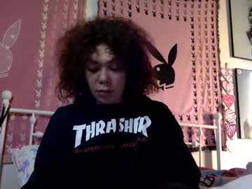 Honeyruby Chaturbate stream image from May 19, 2025