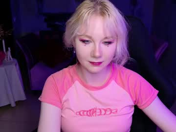 Nancymartinez Chaturbate stream image from May 19, 2025