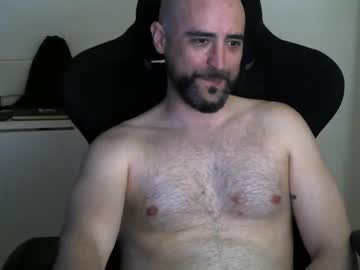Srtramposo Chaturbate stream image from May 19, 2025