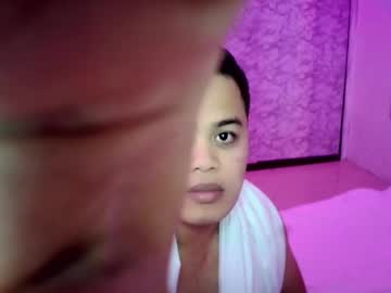 Xxfuckme930410 Chaturbate stream image from May 19, 2025