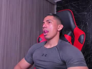 Adan_Sin1 Chaturbate stream image from May 19, 2025