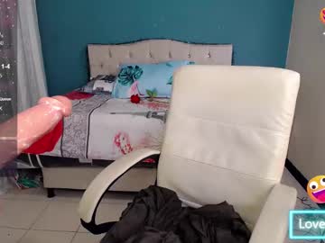 Karlie_Sexy Chaturbate stream image from May 19, 2025
