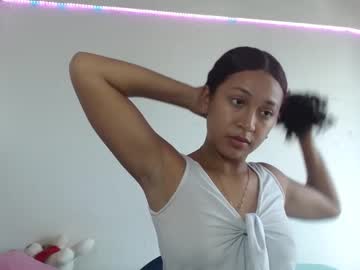 Lana__Trebol Chaturbate stream image from May 19, 2025