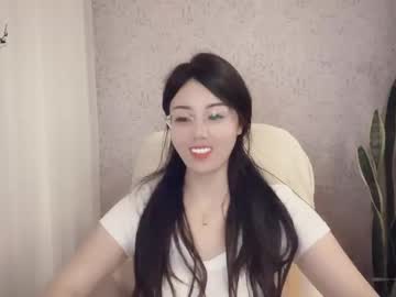 Yuner0715 Chaturbate stream image from May 19, 2025
