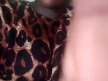 El_Rozie Chaturbate stream image from May 19, 2025